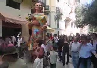 Valencia: Procession, a lead-up to Las Fallas